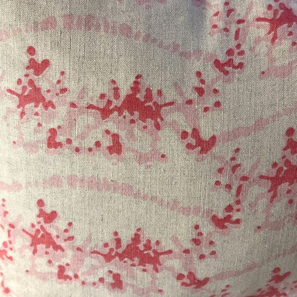 John Robshaw HTF Pink Cream Coral Throw Pillows Set Of 2 w/Down Inserts Scarce - Picture 3 of 10